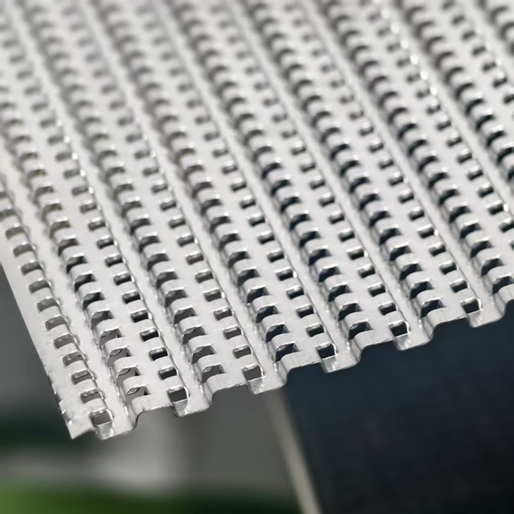 Staggered Tooth Fin Hob