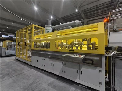 Kapható-e a Twin Track Fin Mil különböző változatokban?